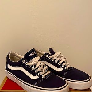 Vans ..mens 8.5… Womens 10